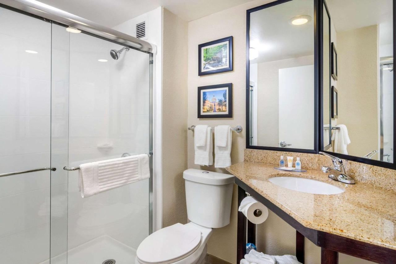 Comfort Inn Atlanta Airport Cheeko Manor Bagian luar foto