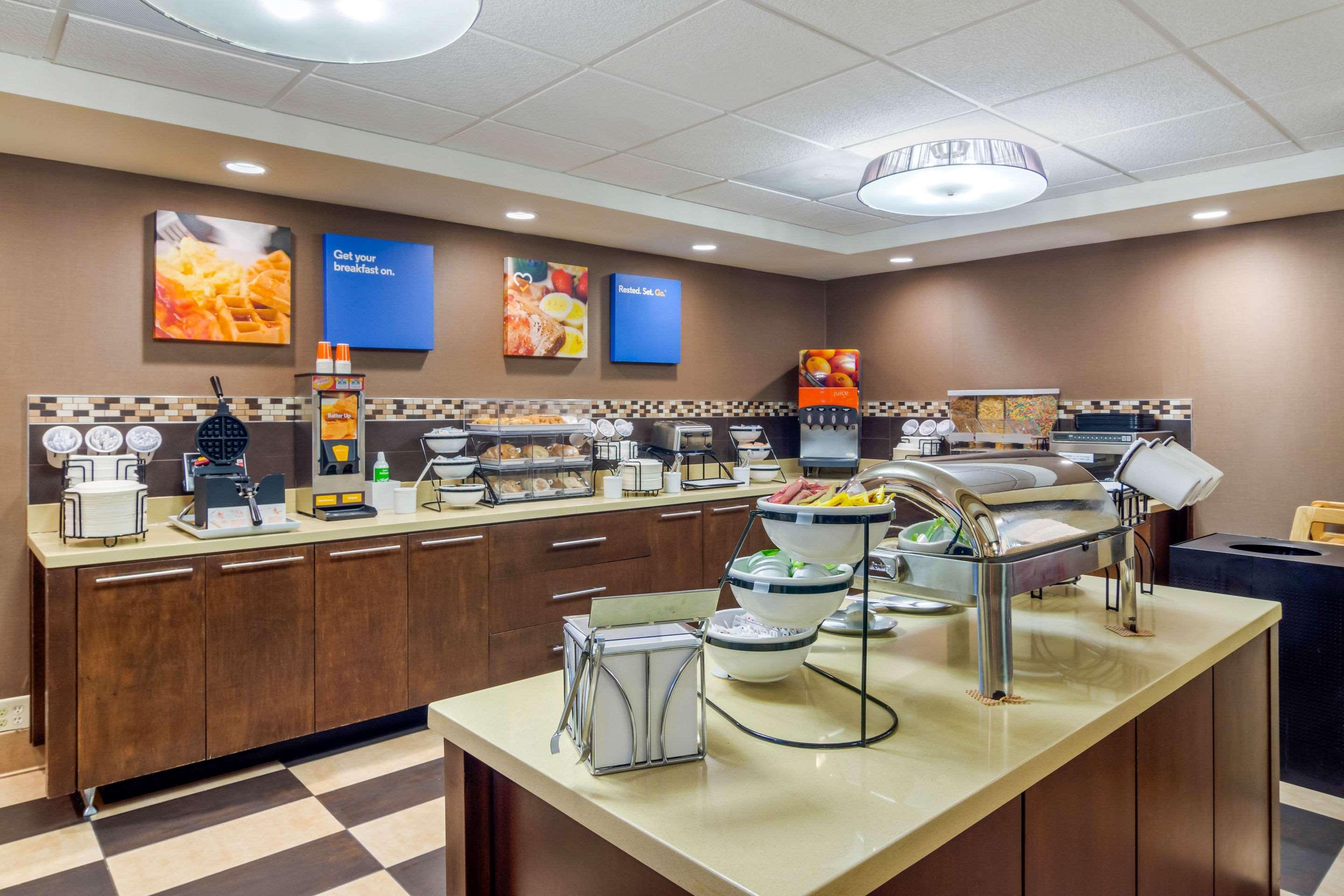 Comfort Inn Atlanta Airport Cheeko Manor Bagian luar foto